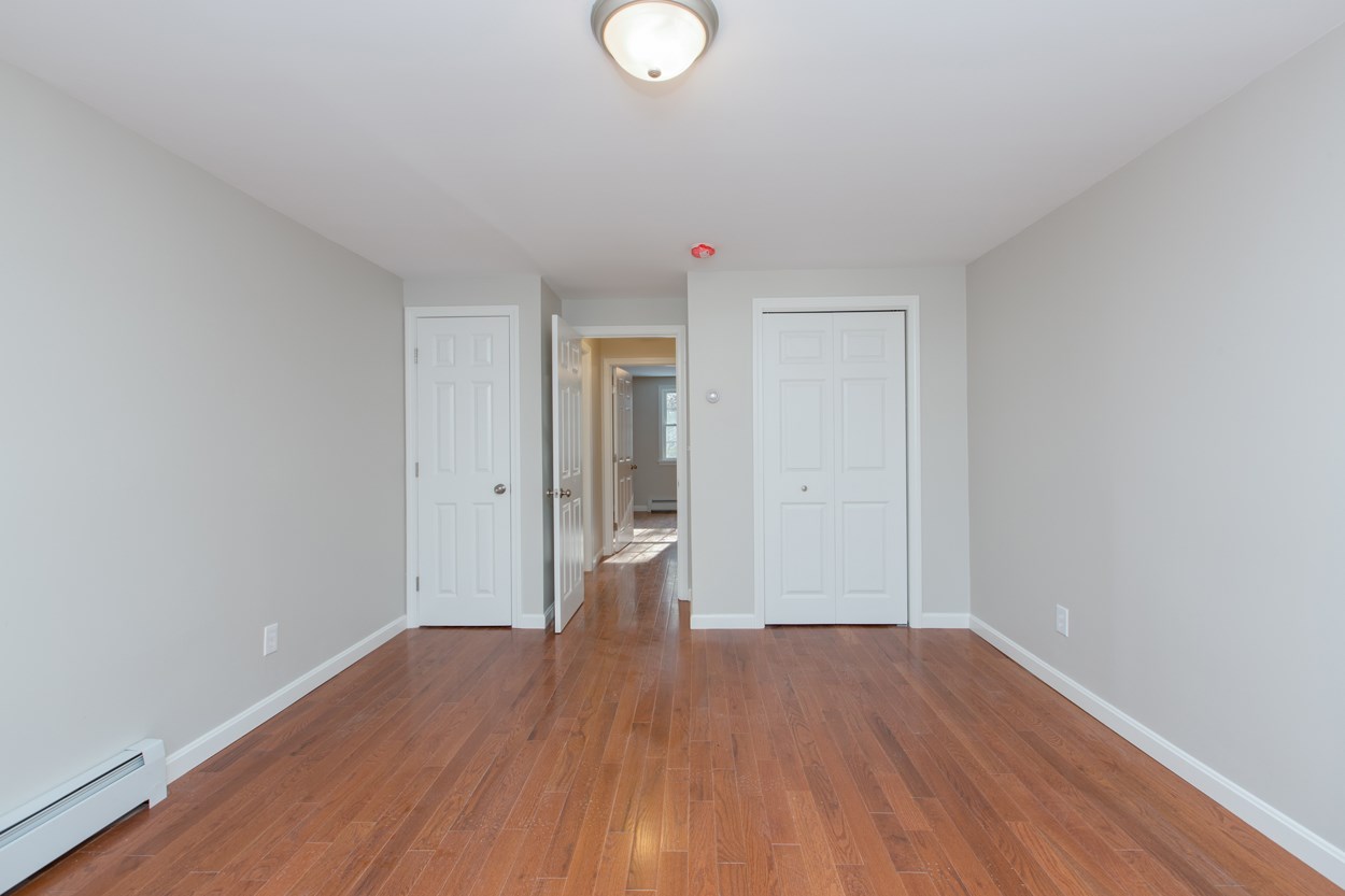 119 Walnut Hill Road Derry, NH 03038 - Photo 20 of 33 Gallery Image 20