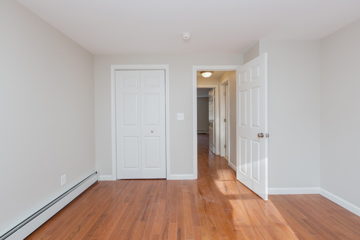 119 Walnut Hill Road Derry, NH 03038 - Photo 25 of 33 Gallery Image 25