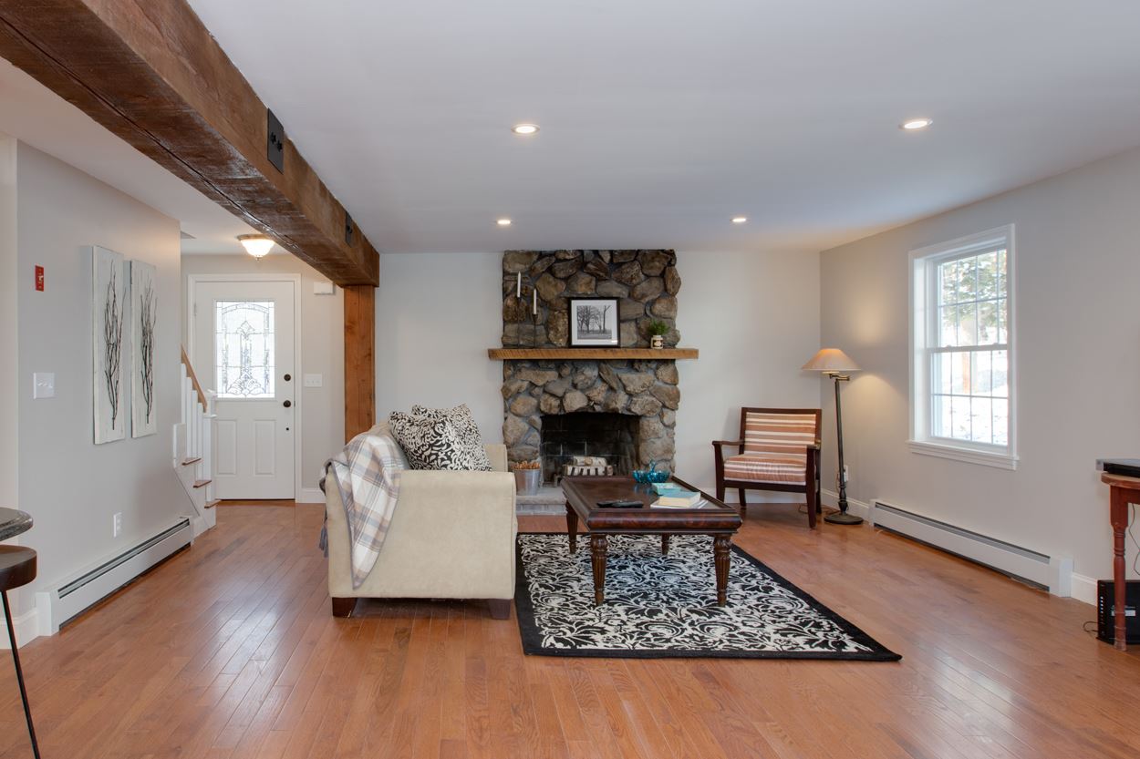 119 Walnut Hill Road Derry, NH 03038 - Photo 6 of 33 Gallery Image 6