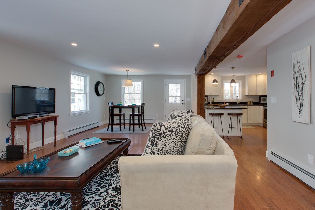 119 Walnut Hill Road Derry, NH 03038 - Photo 7 of 33 Gallery Image 7