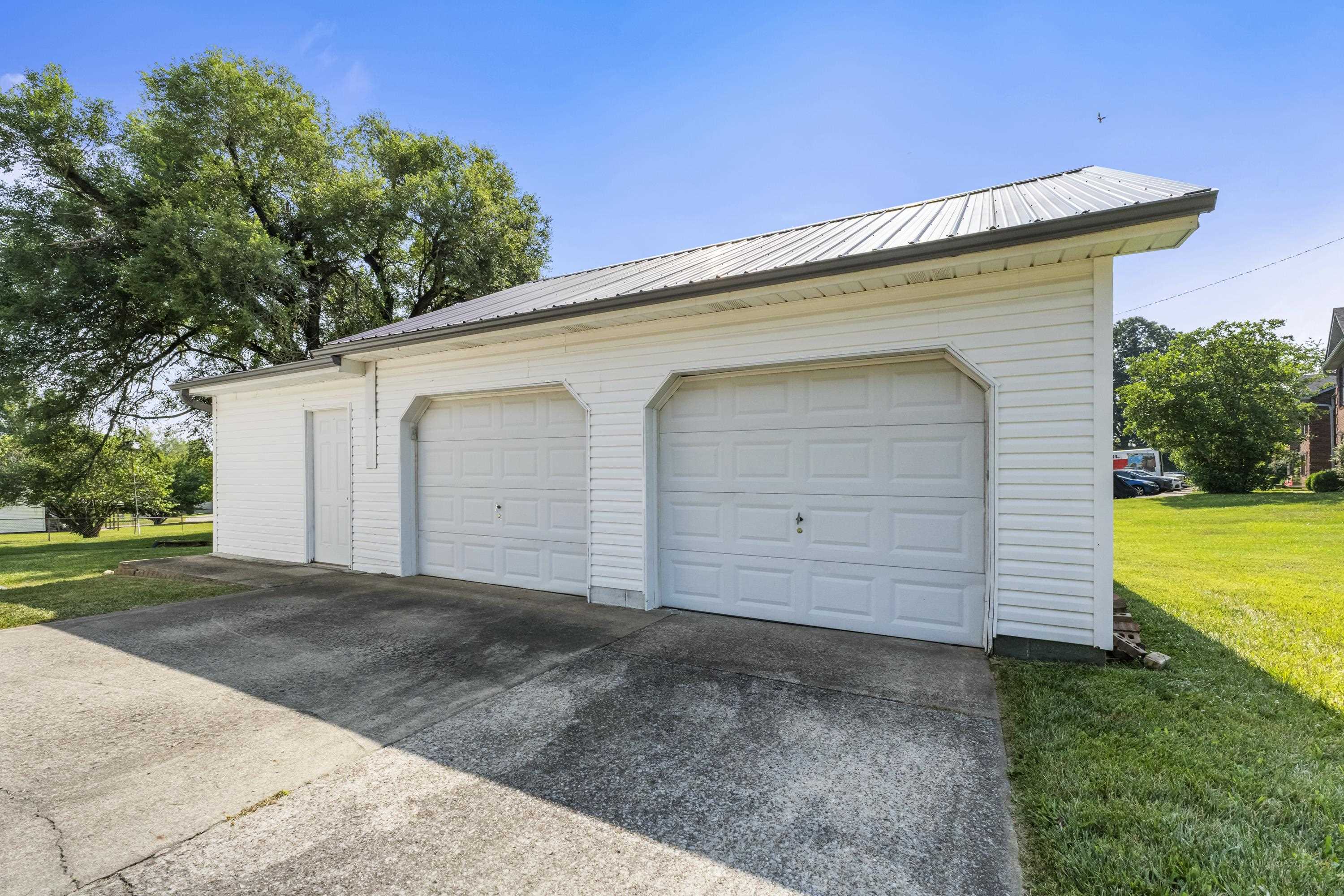 2714 Indian Run Road Flatwoods, KY 41139 - Photo 34 of 39 Gallery Image 34