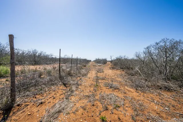 $110,000 | Fm 2779 County Road 2530, Moore, TX 78057