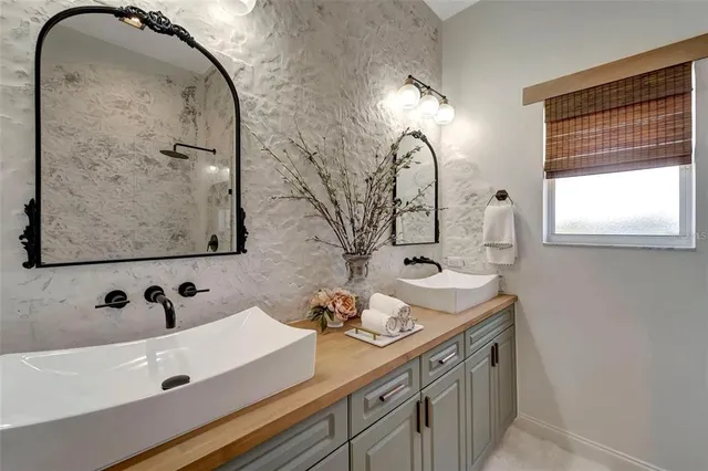 $725,000 | 12307 South Access Road, Port Charlotte, FL 33981