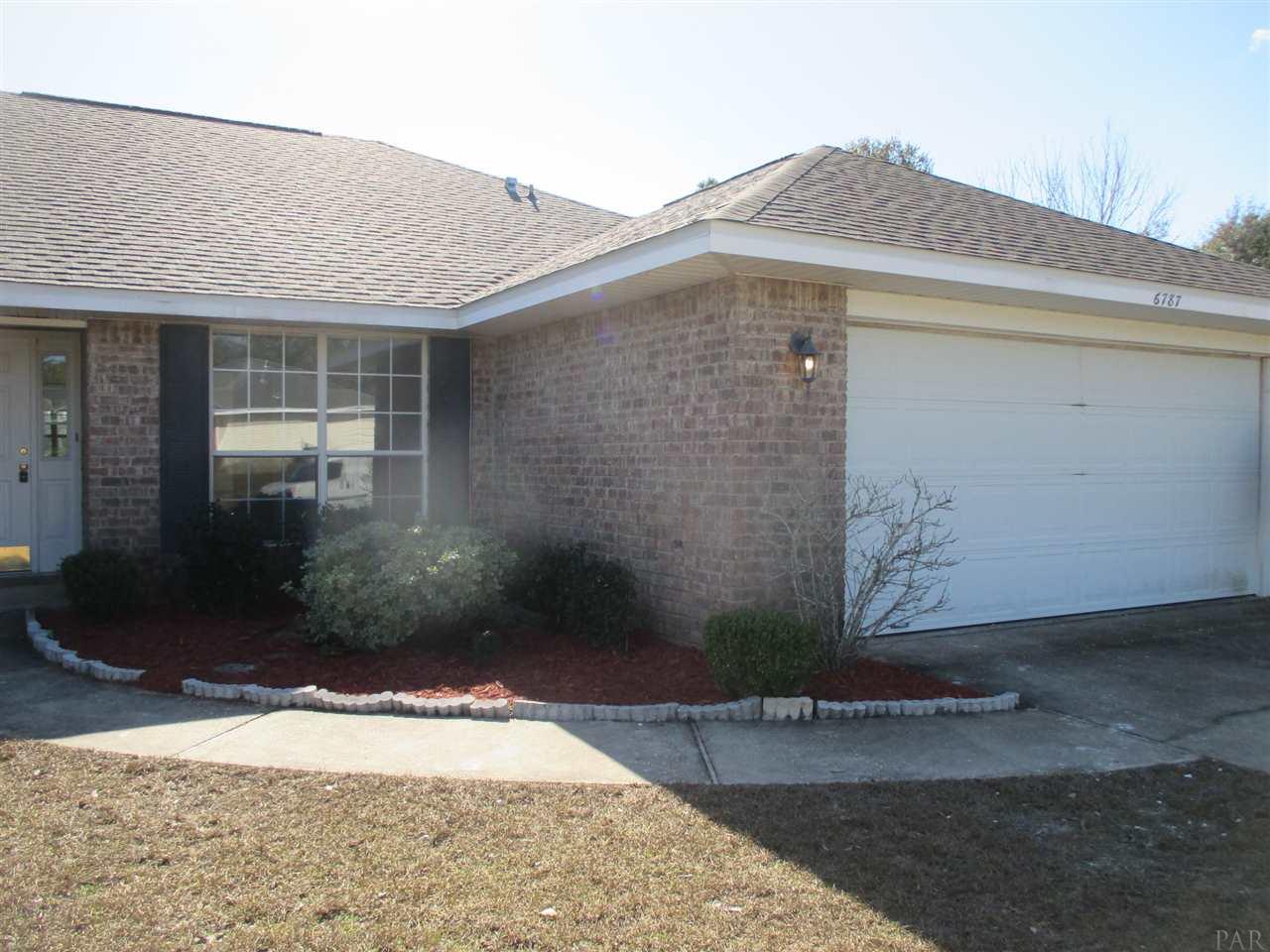 6787 Cedar Ridge Circle Milton, FL 32570 - Photo 2 of 26 Gallery Image 2