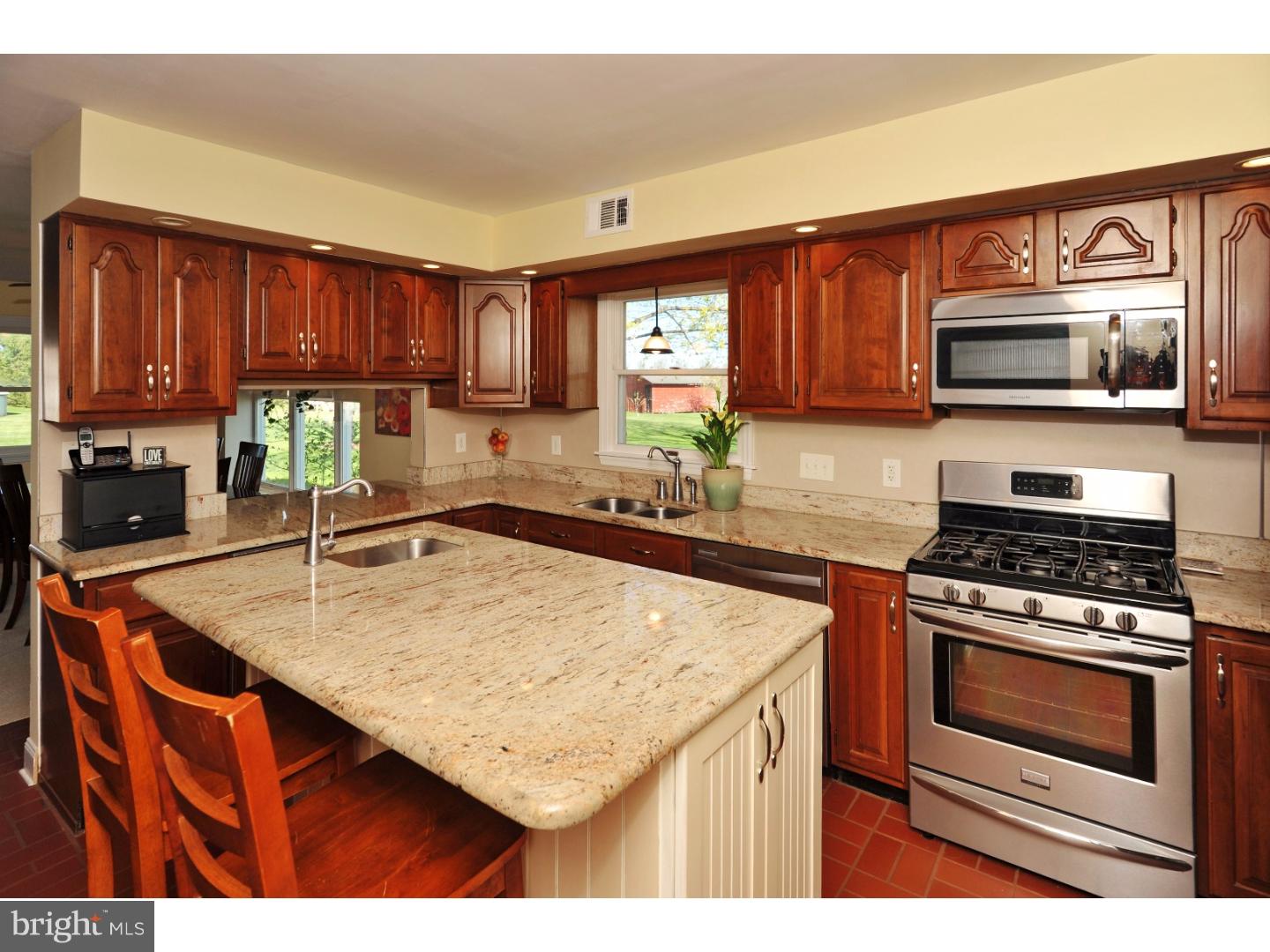 148 Heffner Road Royersford, PA 19468 - Photo 8 of 25 Gallery Image 8