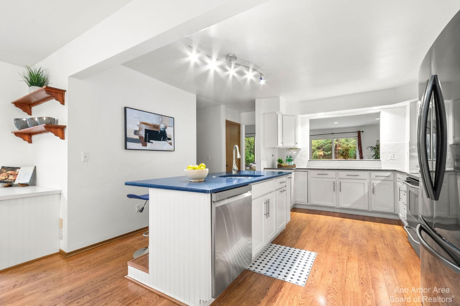5424 Parkgrove Road Ann Arbor, MI 48103 - Photo 4 of 47 Photo 4