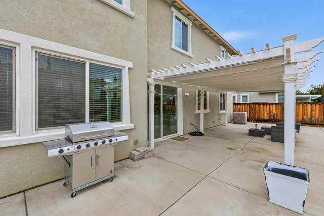 $969,900 | 574 Mandevilla Drive, Brentwood, CA 94513