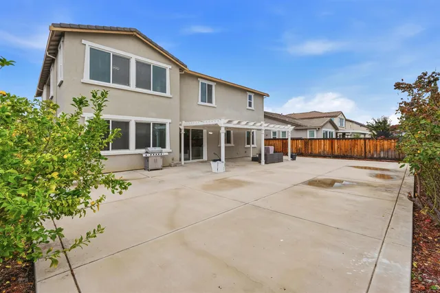 $969,900 | 574 Mandevilla Drive, Brentwood, CA 94513