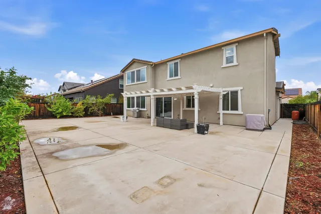 $969,900 | 574 Mandevilla Drive, Brentwood, CA 94513