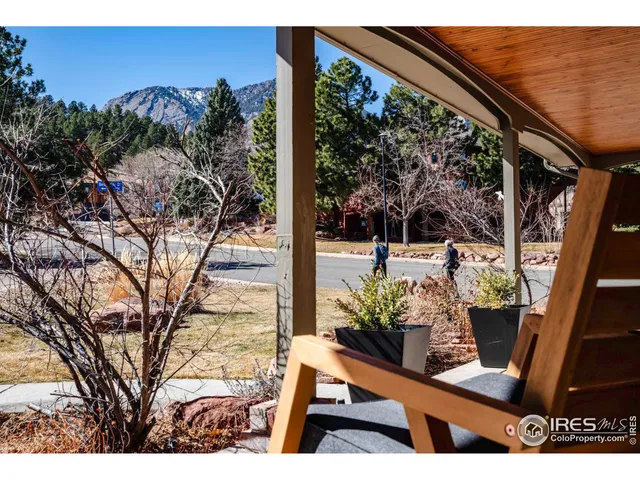 $2,100,000 | 1740 Bear Mountain Drive, Boulder, CO 80305
