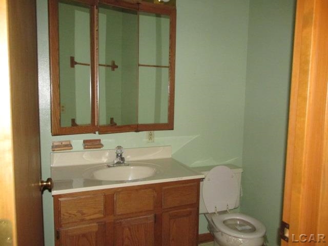2960 Spielman Road Adrian, MI 49221 - Photo 12 of 14 31221882-11.JPG