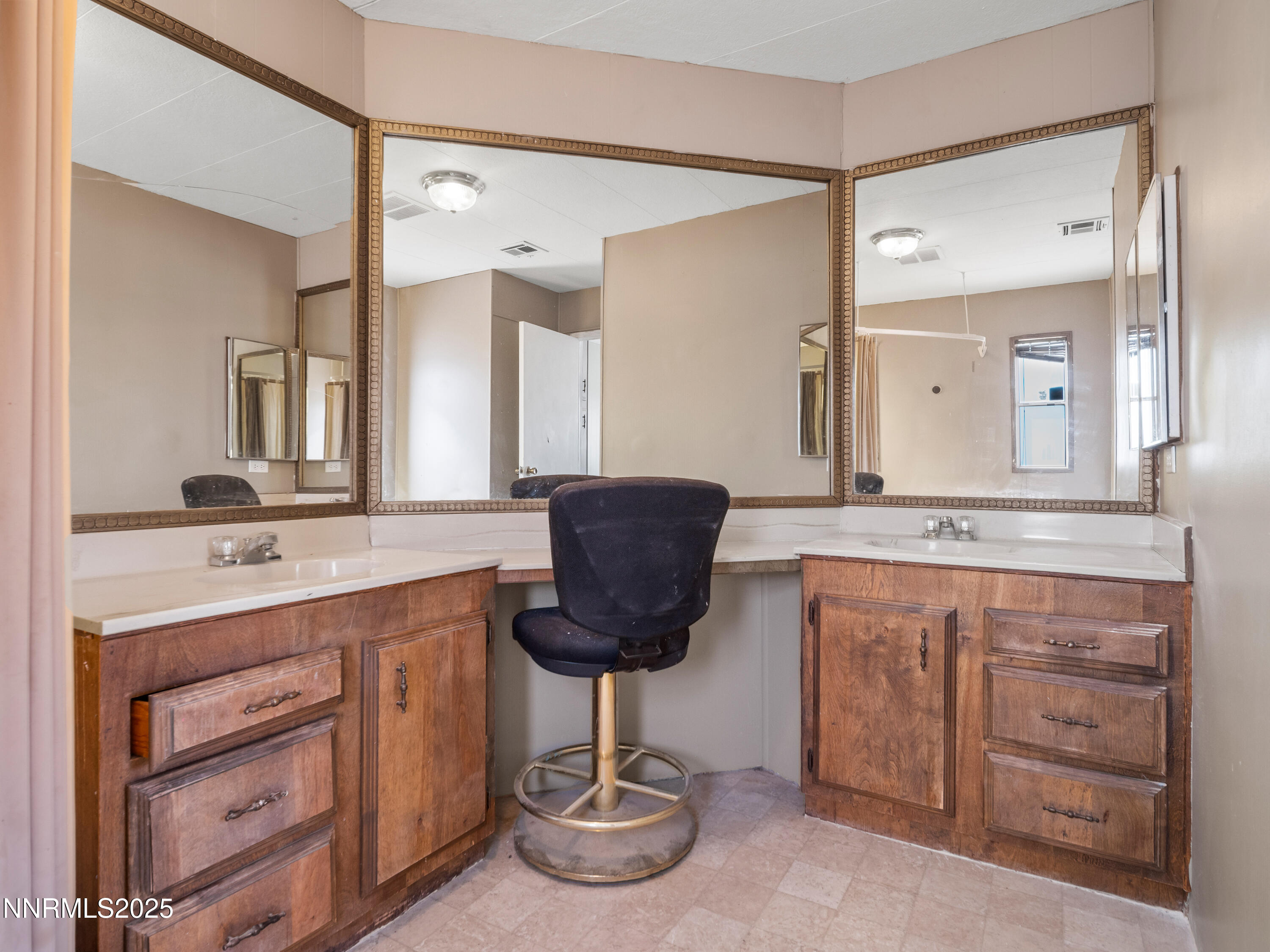 3785 Granite Way Topaz Ranch Estates, NV 89444 - Photo 22 of 50 Photo-5