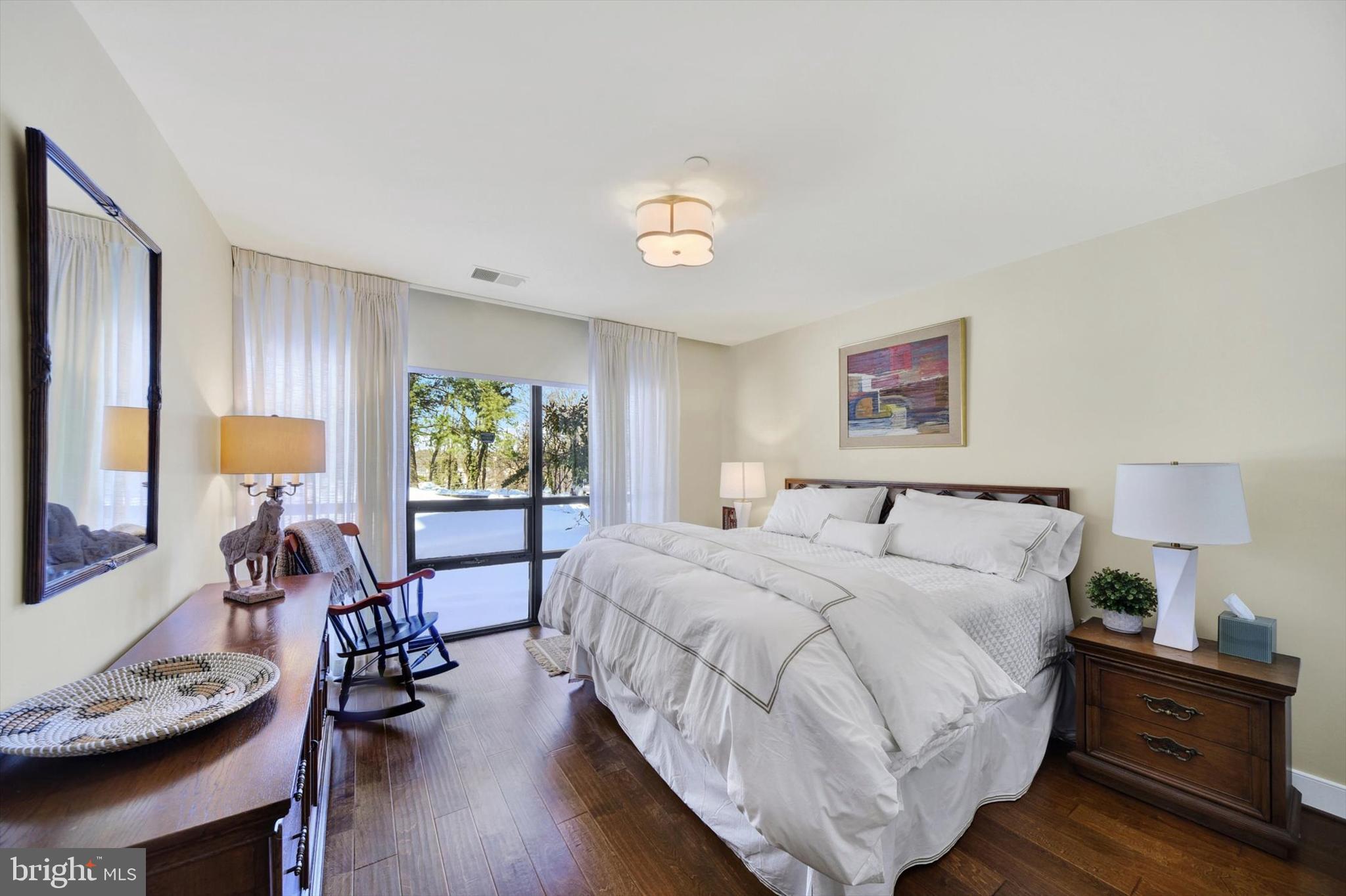 4001 Old Court Road, Unit 100 Pikesville, MD 21208 - Photo 27 of 37 BEDROOM 2