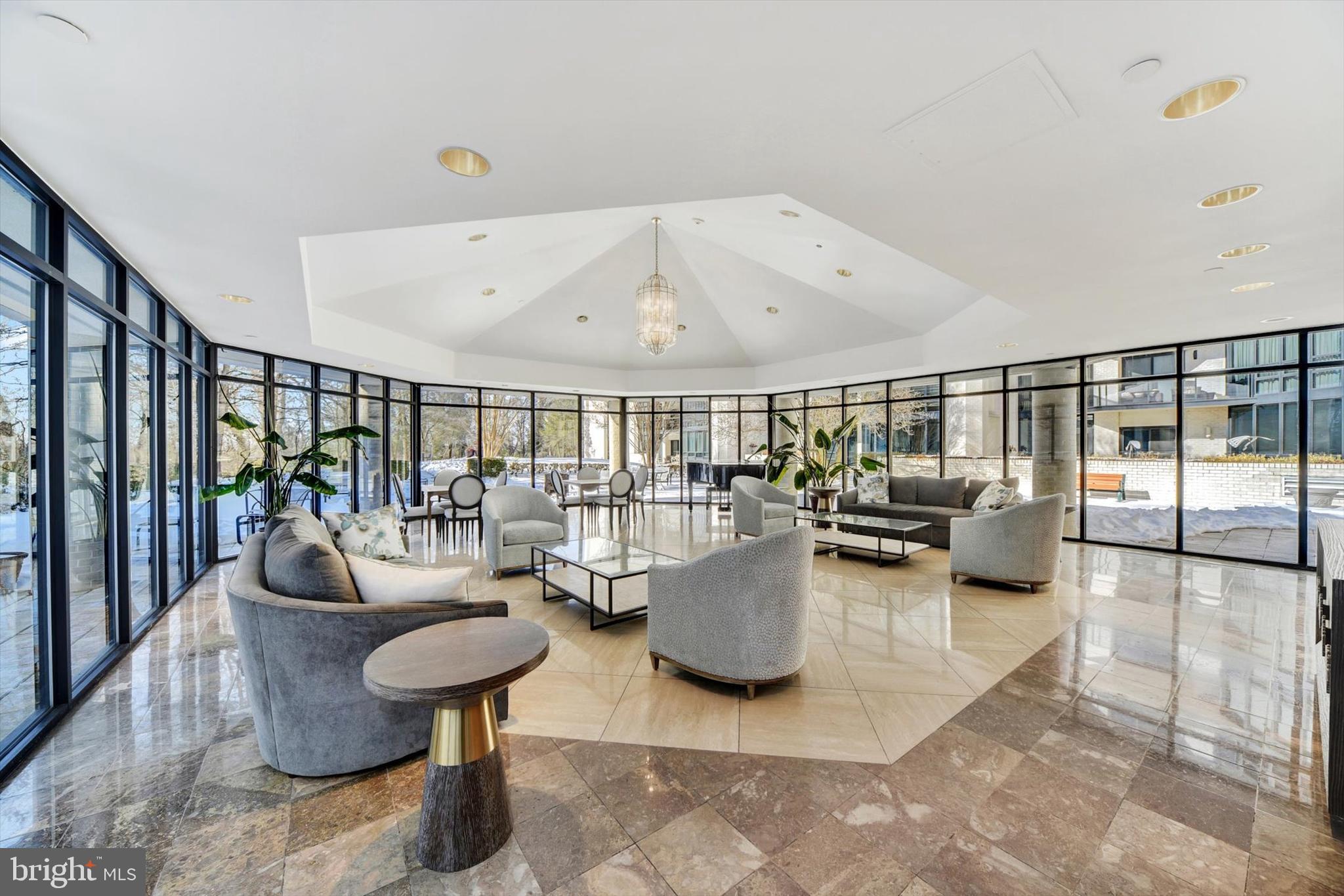 4001 Old Court Road, Unit 100 Pikesville, MD 21208 - Photo 4 of 37 ELEGANT SITTING AREA