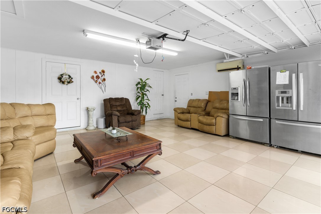 18 Illinois Road Lehigh Acres, FL 33936 - Photo 29 of 45 a living room with furniture