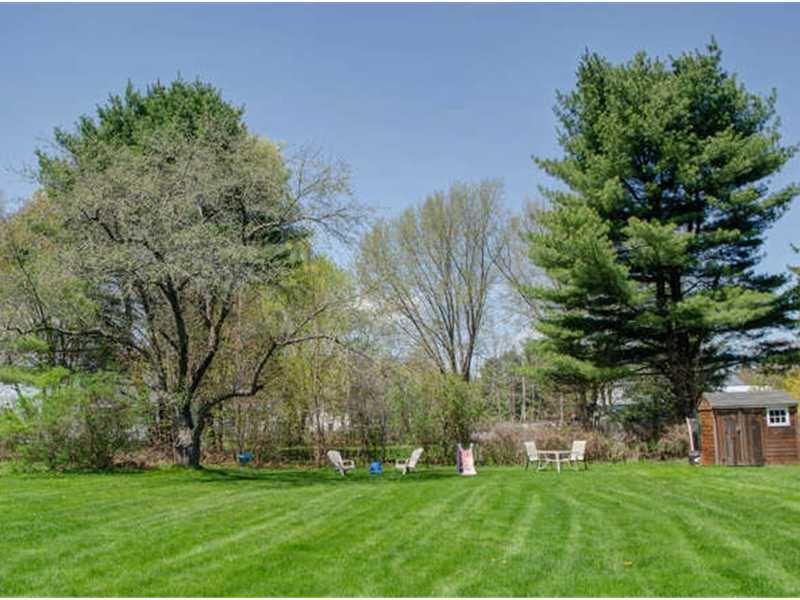 288 Park Road Westbrook, ME 04092 - Photo 26 of 28 Yard/Garden.