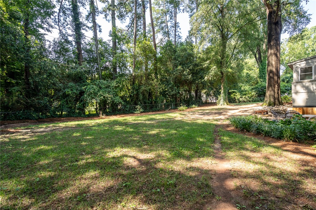 1114 Greenacres Anderson, SC 29621 - Photo 34 of 39 Gallery Image 34