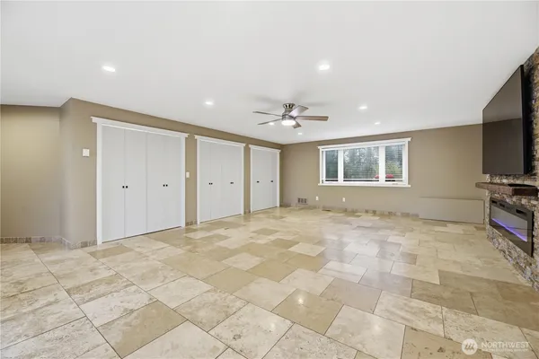 $1,555,000 | 27420 Southeast 392nd Street, Enumclaw, WA 98022