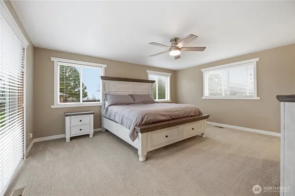 $1,555,000 | 27420 Southeast 392nd Street, Enumclaw, WA 98022