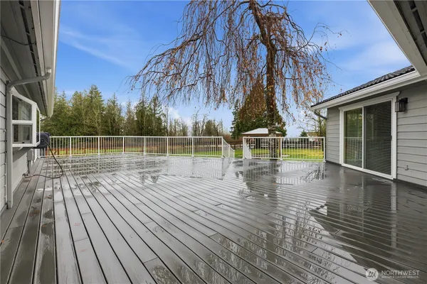 $1,555,000 | 27420 Southeast 392nd Street, Enumclaw, WA 98022