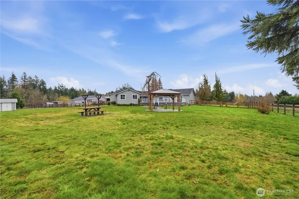 $1,555,000 | 27420 Southeast 392nd Street, Enumclaw, WA 98022