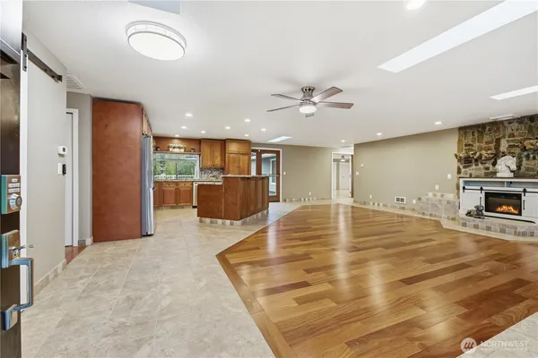 $1,555,000 | 27420 Southeast 392nd Street, Enumclaw, WA 98022