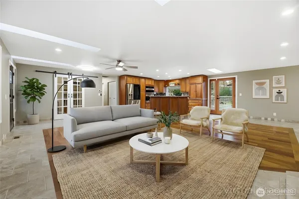 $1,555,000 | 27420 Southeast 392nd Street, Enumclaw, WA 98022