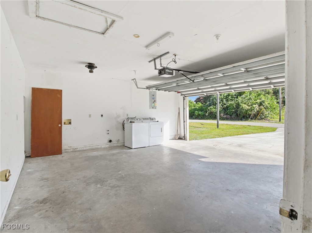 2802 2nd Street Southwest Lehigh Acres, FL 33976 - Photo 20 of 33