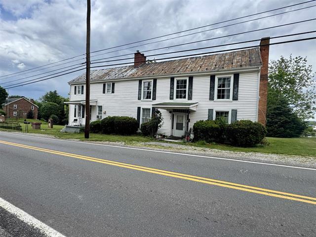 5255 Wilderness Road Dublin, VA 24084 - Photo 2 of 35 424020-2aabab01-d019-4ed2-94c6-fd09e624d