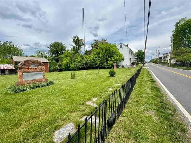 $199,000 | 5255 Wilderness Road, Dublin, VA 24084