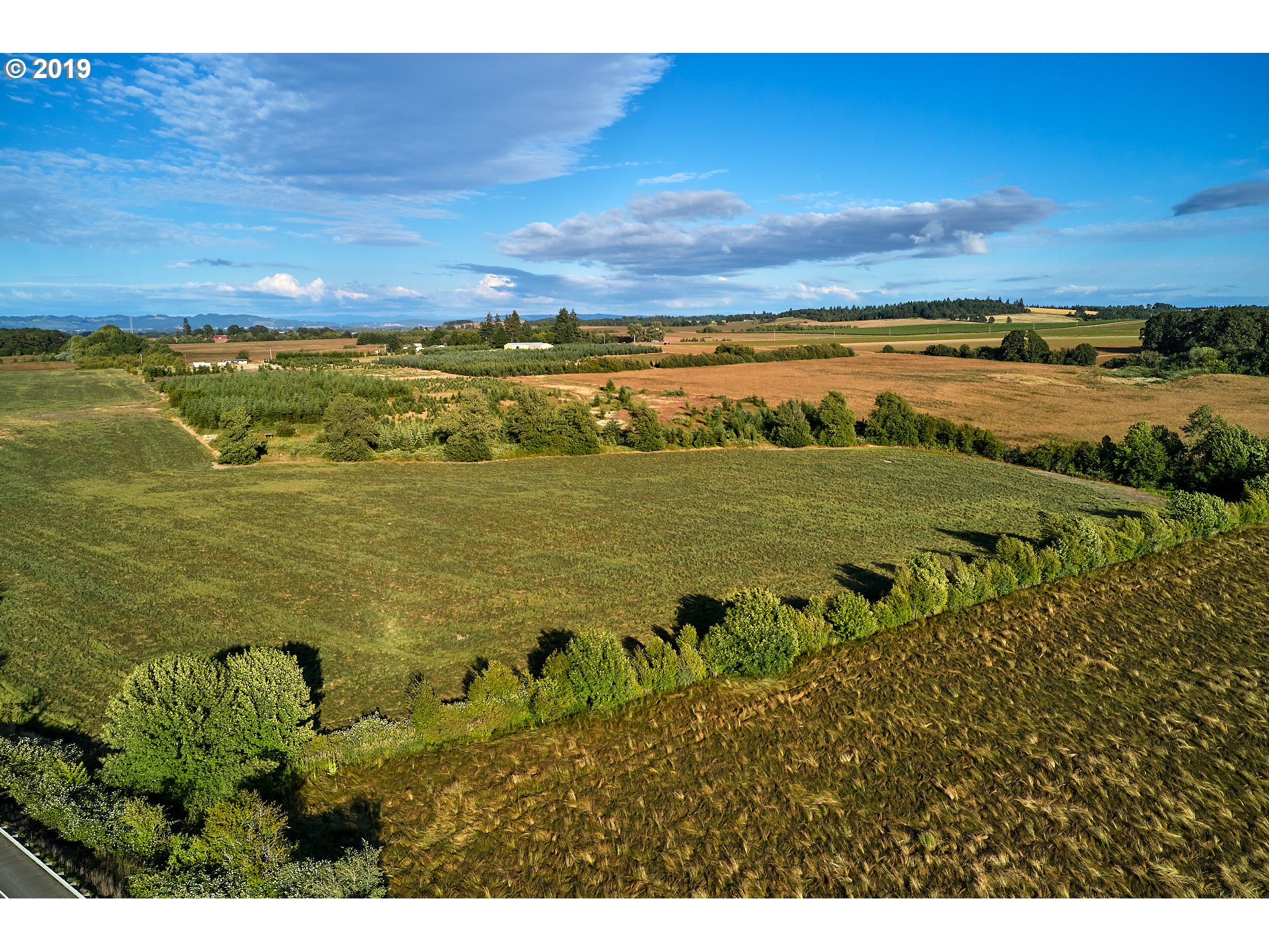24450 Red Prairie Road Sheridan, OR 97378 - Photo 2 of 32