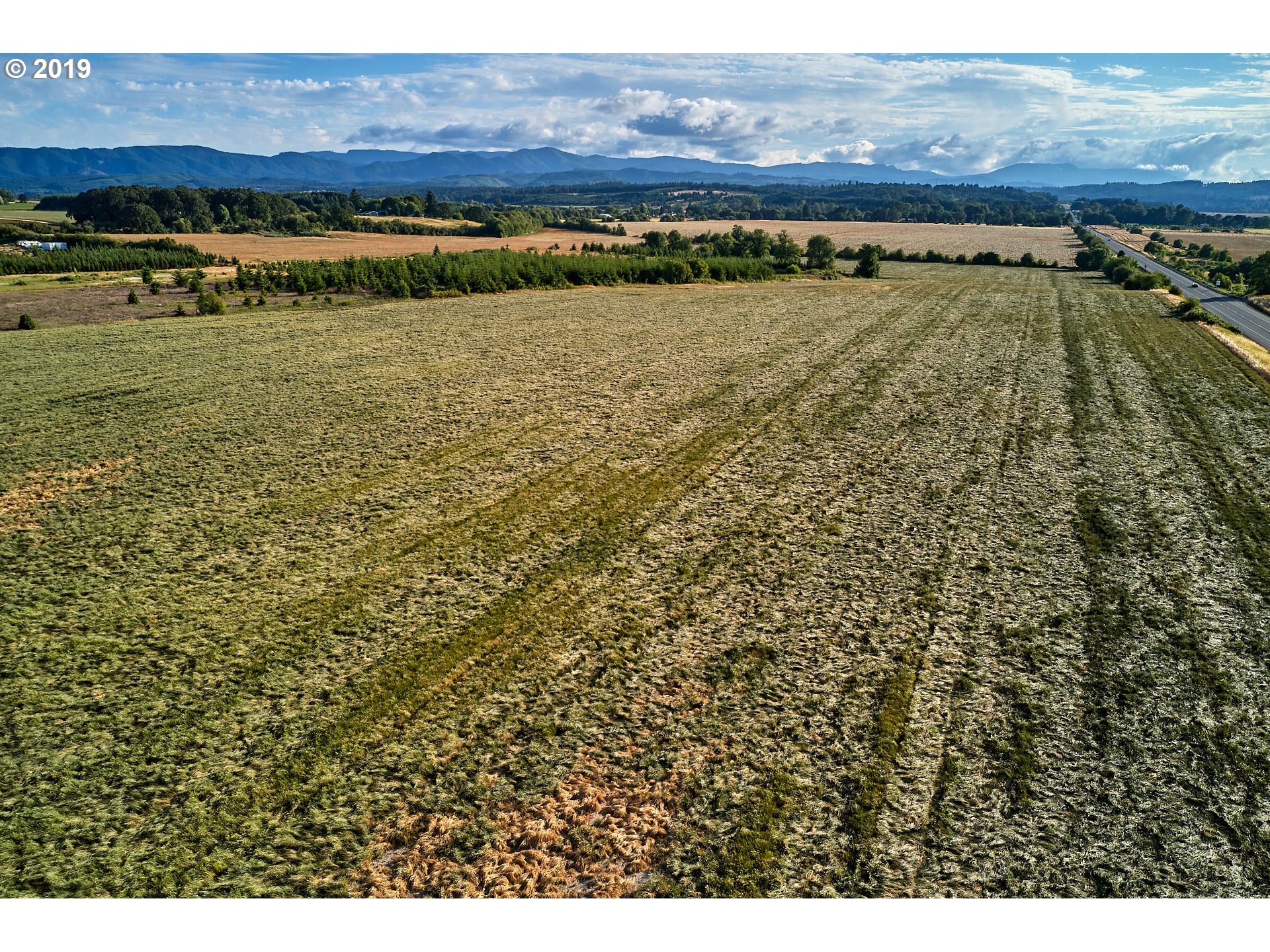 24450 Red Prairie Road Sheridan, OR 97378 - Photo 18 of 32