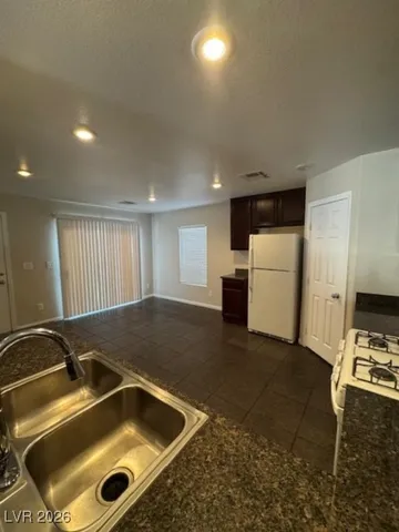 $1,700 | 693 Jewel Tower Street, Las Vegas, NV 89178