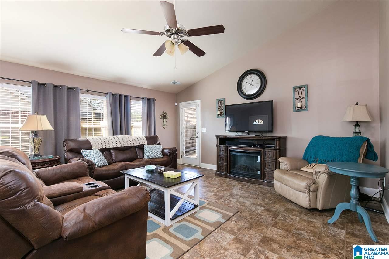 45 Clover Street Odenville, AL 35120 - Photo 6 of 24