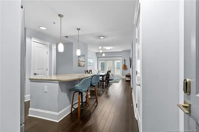 $430,000 | 222 Glenwood Avenue, Unit 208, Raleigh, NC 27603