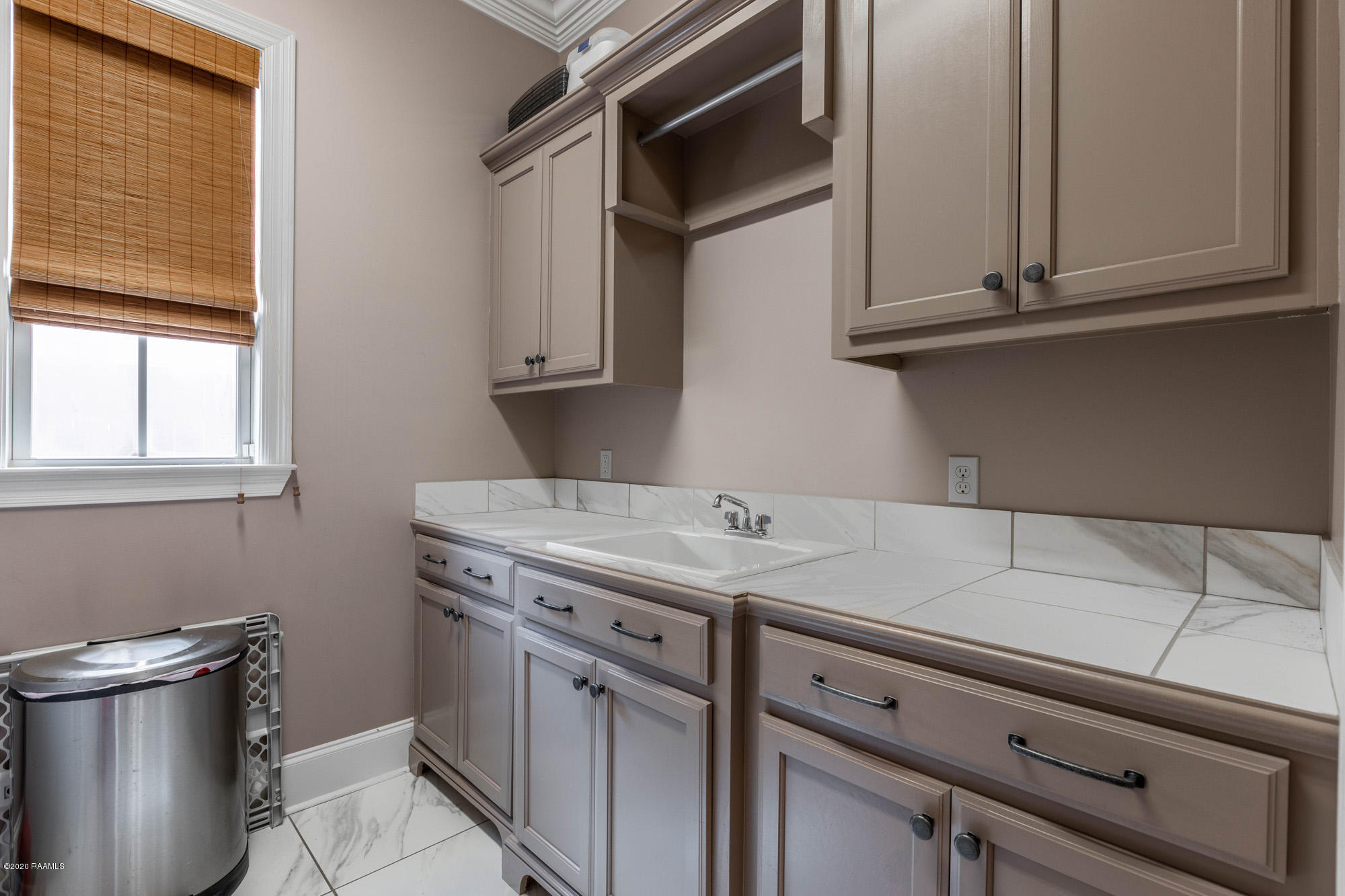 113 Reidel Private Road Broussard, LA 70518 - Photo 23 of 30 Laundry Room