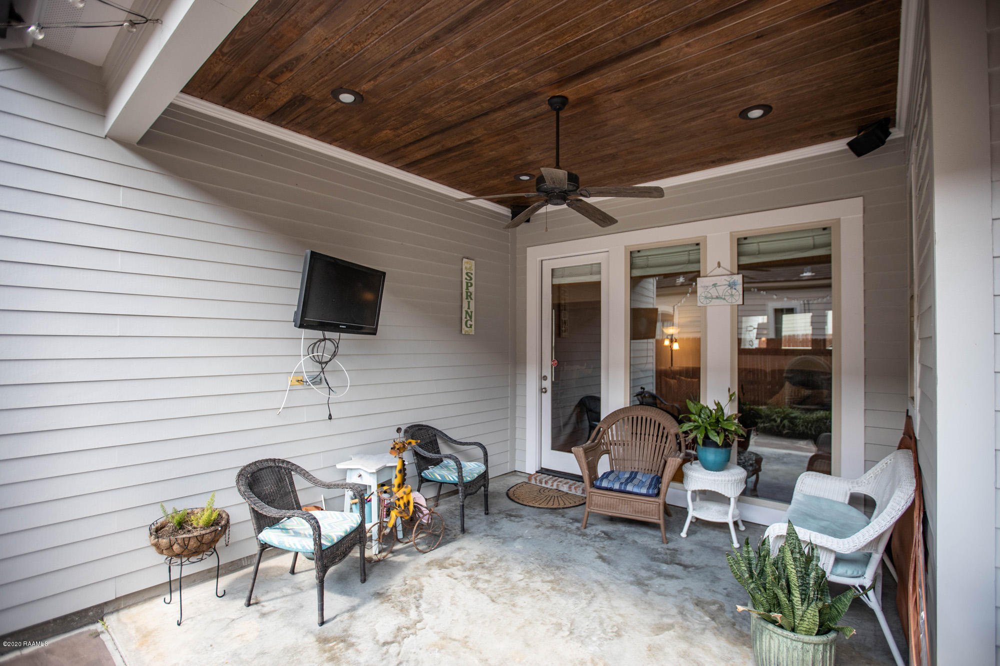 113 Reidel Private Road Broussard, LA 70518 - Photo 25 of 30 Covered Patio