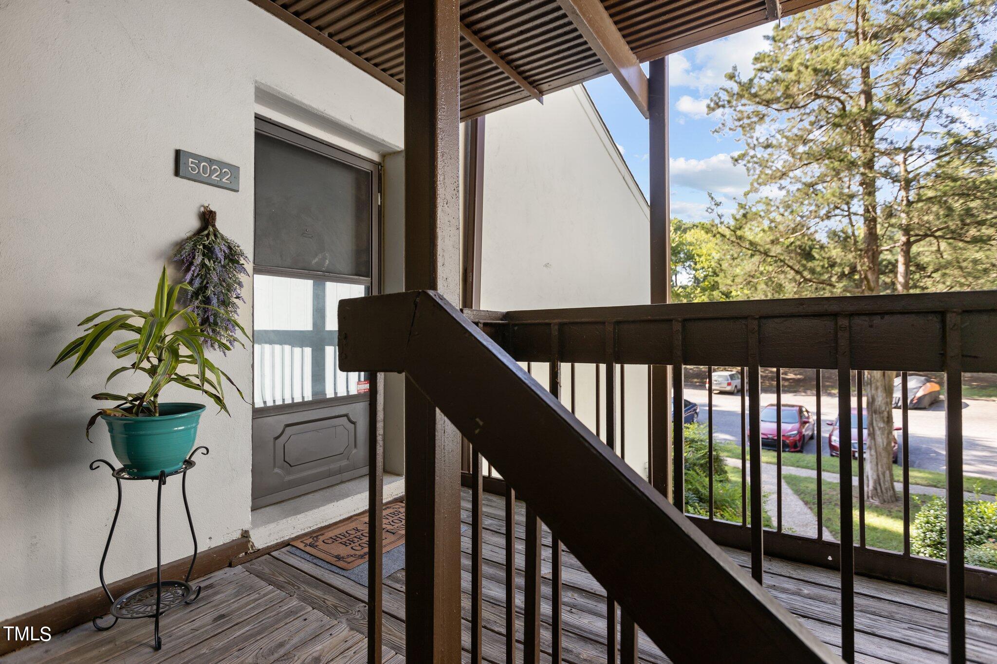 5022 Flint Ridge Place, Unit 5022 Raleigh, NC 27609 - Photo 23 of 35 23-web-or-mls-IMGL6779