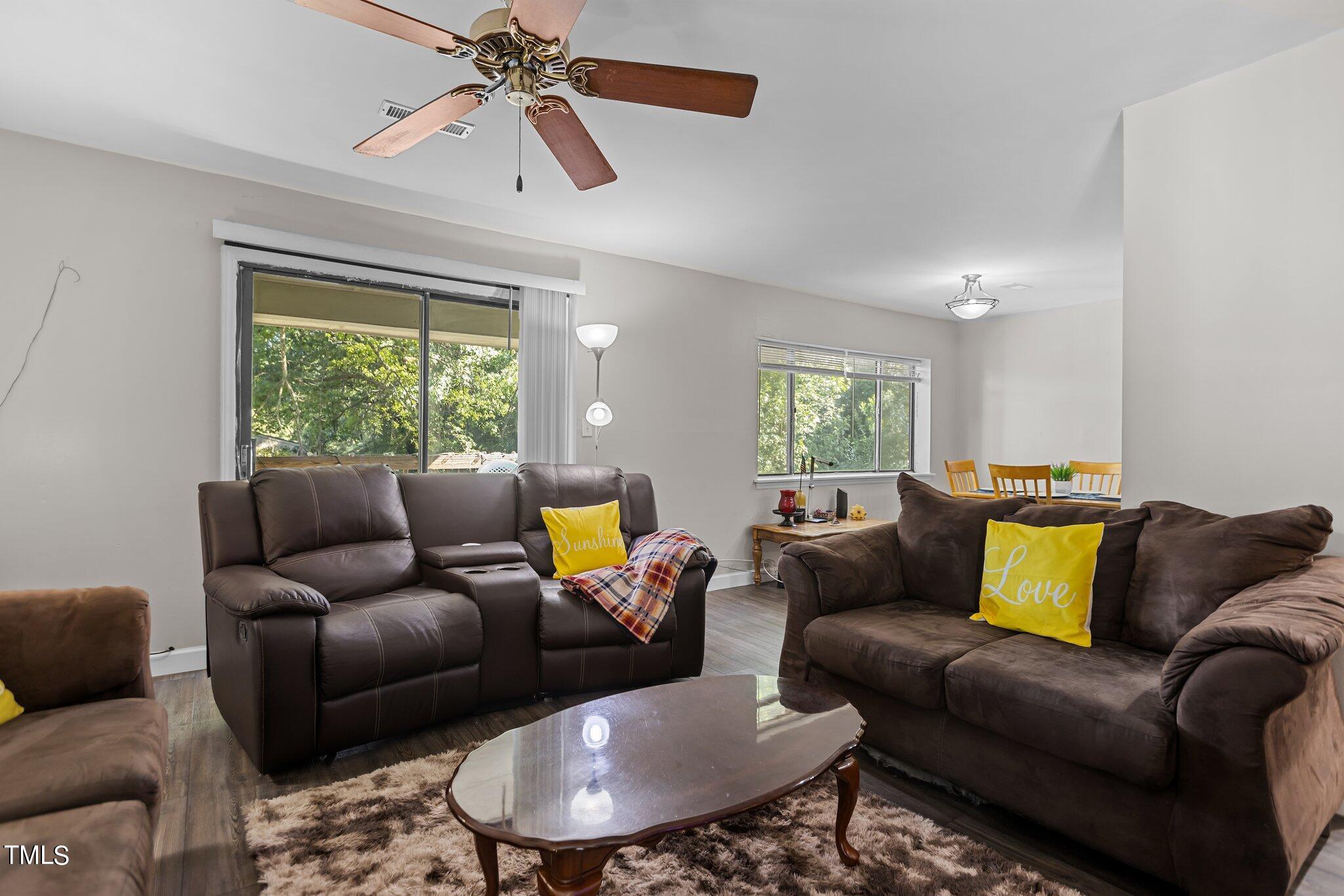 5022 Flint Ridge Place, Unit 5022 Raleigh, NC 27609 - Photo 9 of 35 9-web-or-mls-IMGL6832