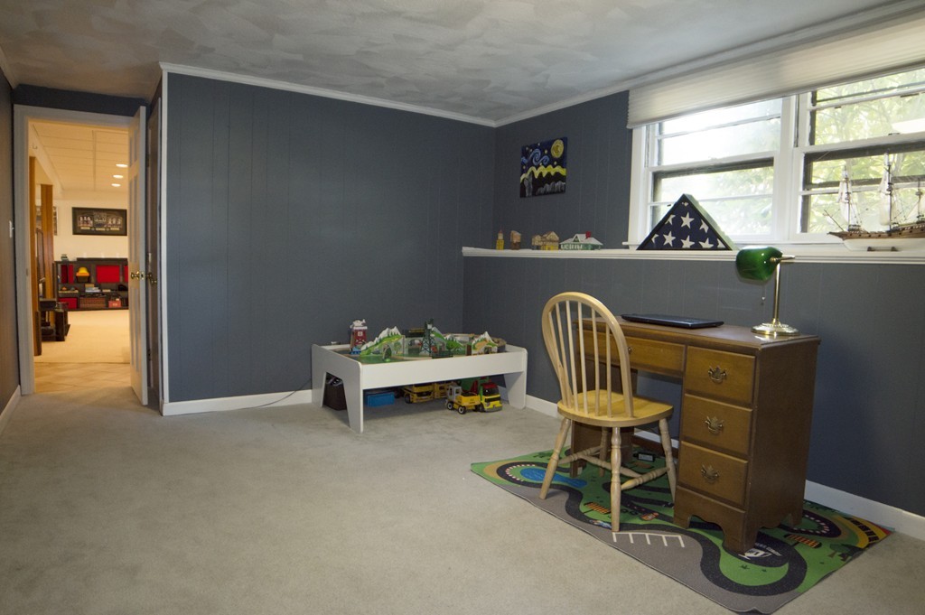 32 Duncan Road Stoughton, MA 02072 - Photo 17 of 21 Gallery Image 17