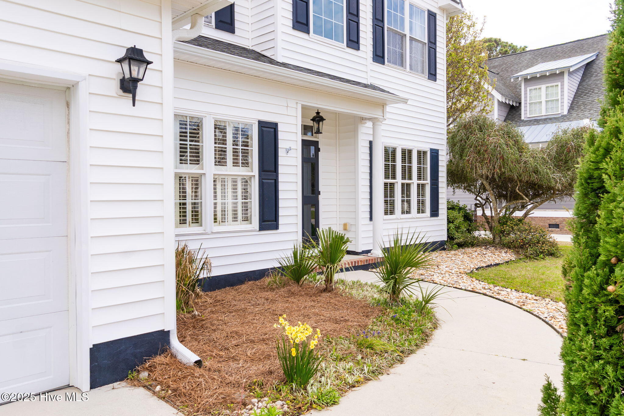 111 Plantation Circle Beaufort, NC 28516 - Photo 4 of 62 5-web-or-mls-chadwick-visuals-111-planta