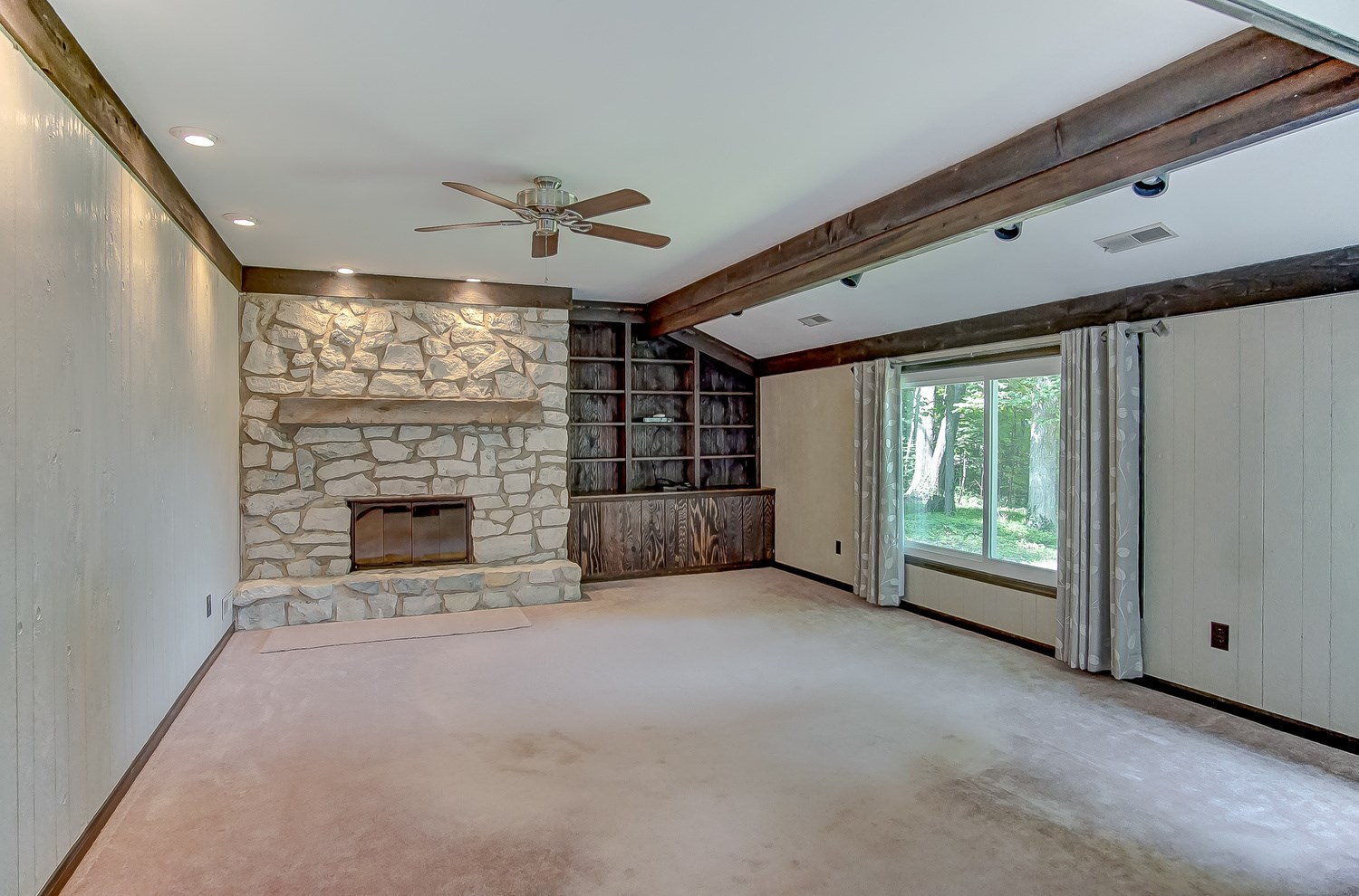 1121 Simon Road Huntertown, IN 46748 - Photo 12 of 35