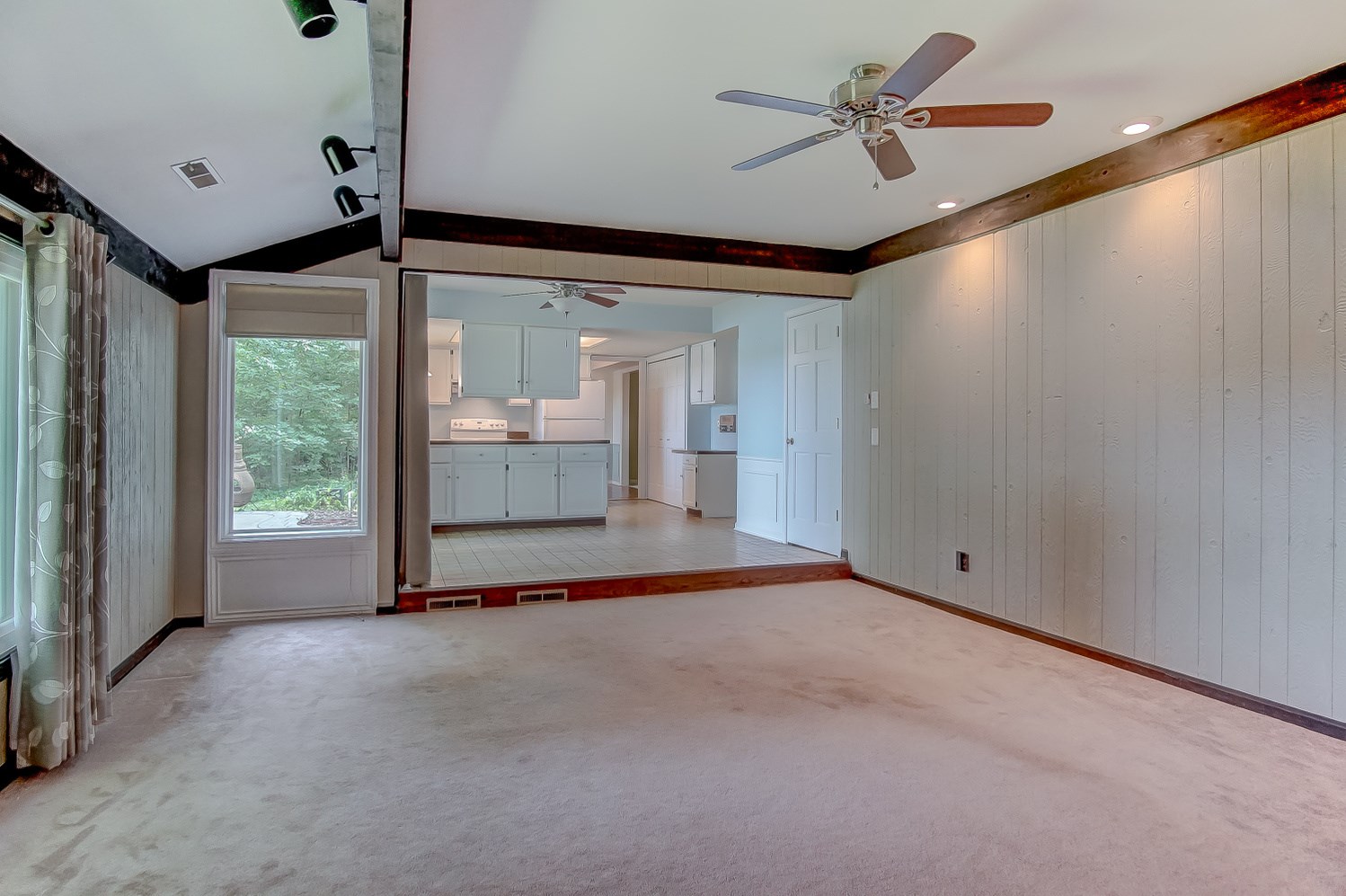 1121 Simon Road Huntertown, IN 46748 - Photo 13 of 35