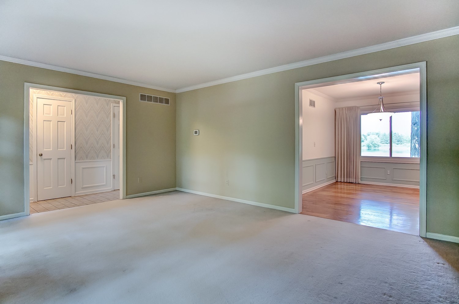 1121 Simon Road Huntertown, IN 46748 - Photo 4 of 35