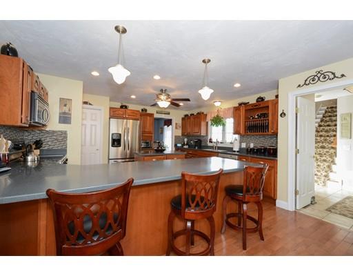 244 East County Road Rutland, MA 01543 - Photo 11 of 30 a view of kitchen with dining table and chairs