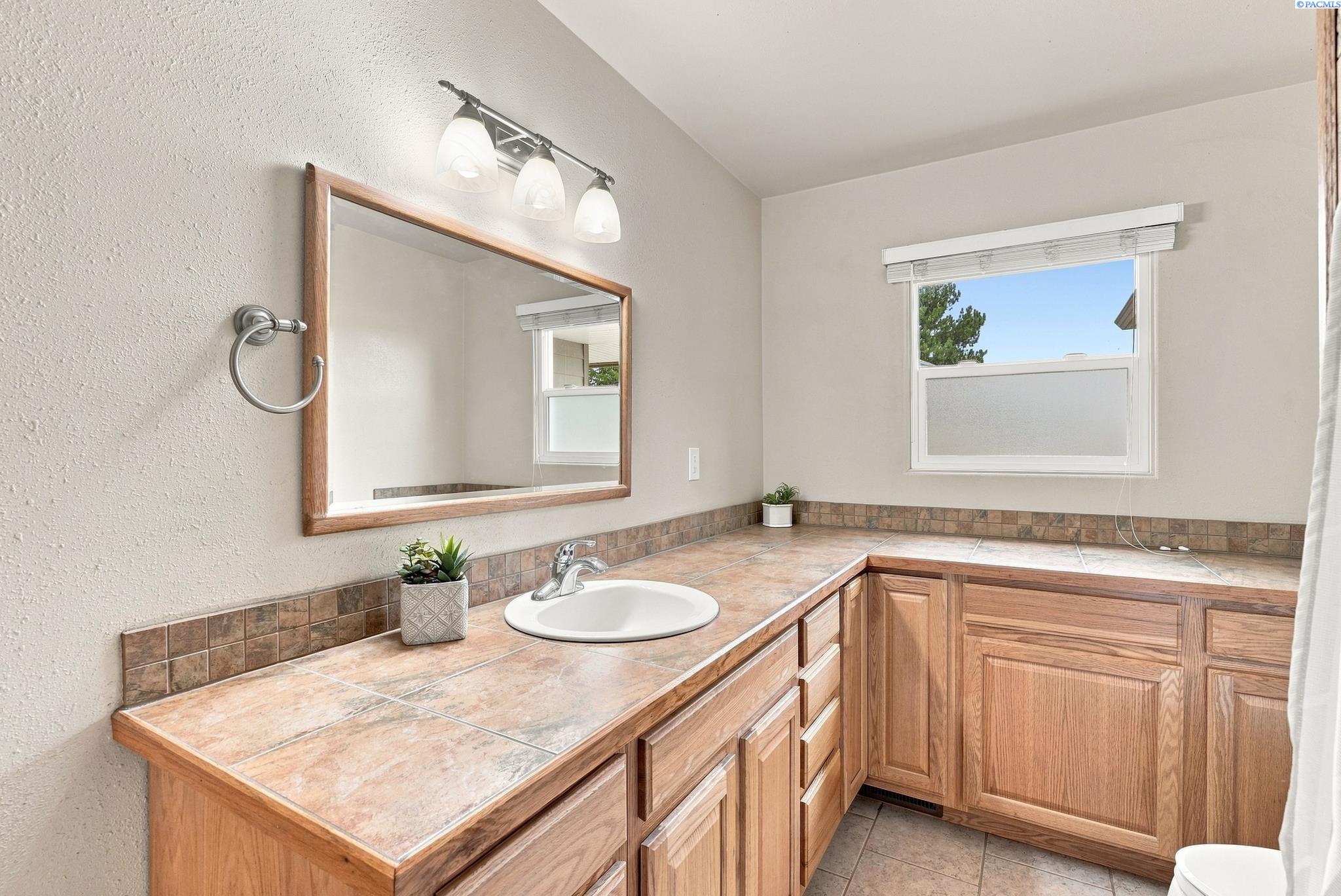 202 Glorfield Road St. John, WA 99171 - Photo 15 of 50 Gallery Image 15