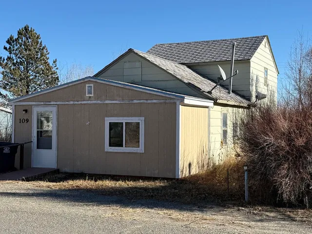 $72,500 | 109 North Cherry Street, Pavillion, WY 82523