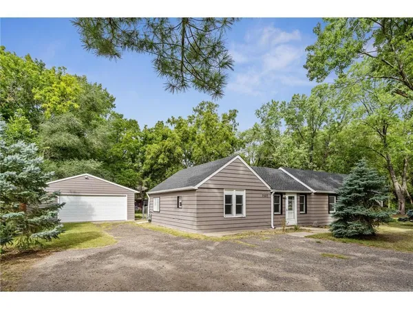 $285,000 | 7527 Newton Avenue North, Brooklyn Park, MN 55444