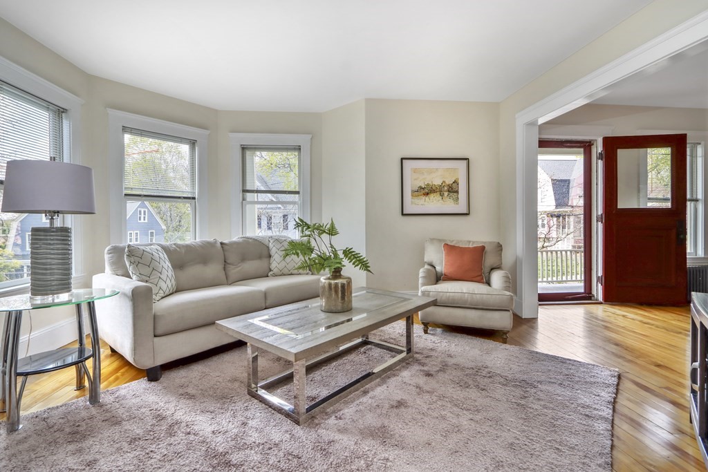 37 Nowell Road Melrose, MA 02176 - Photo 6 of 40 Gallery Image 6