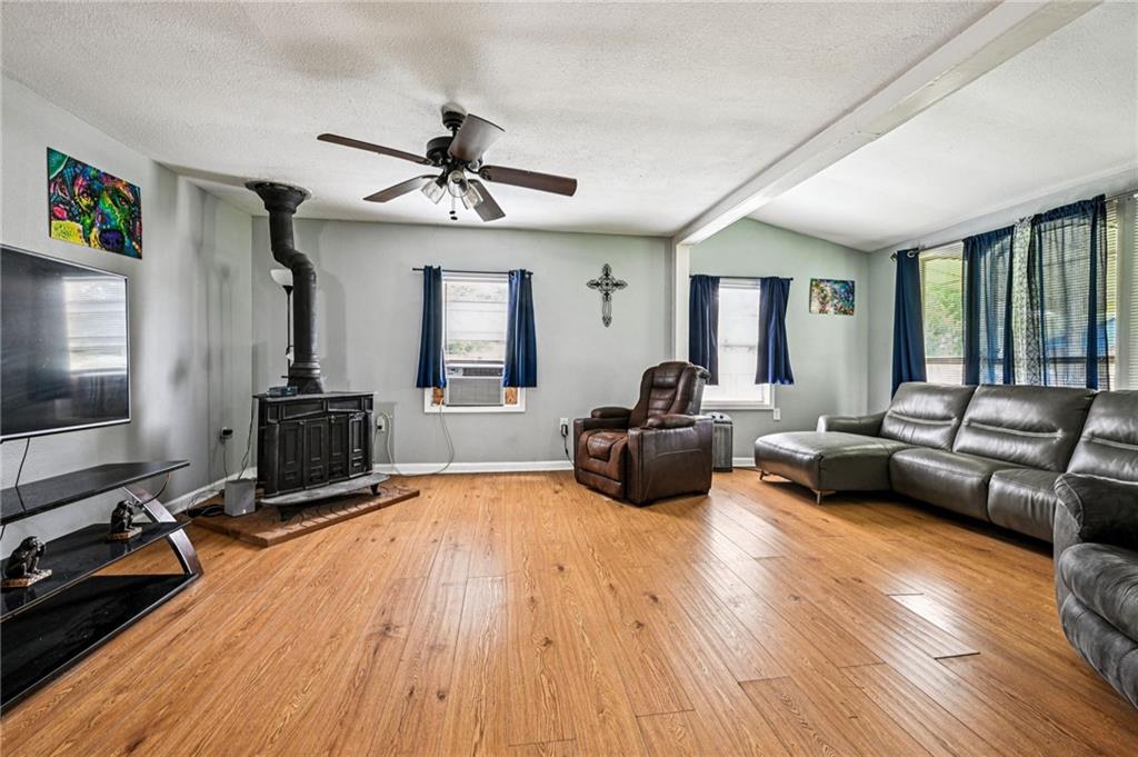 31933 Shelly Drive Springfield, LA 70462 - Photo 4 of 10